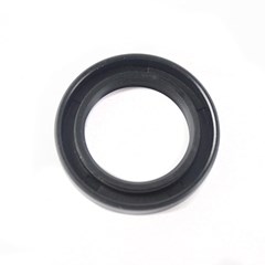 RETENT RODA TRAS TITAN125/150